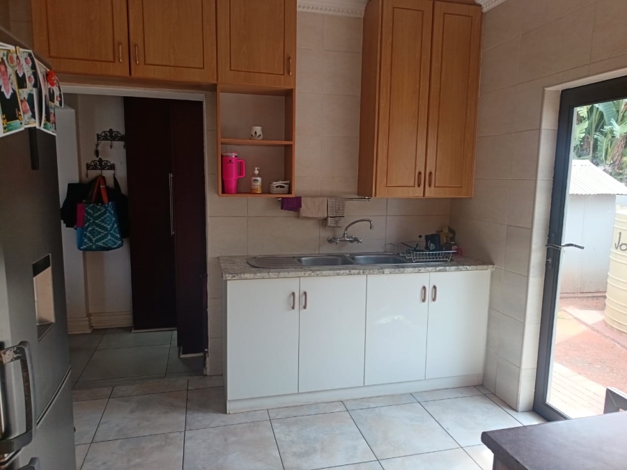 5 Bedroom Property for Sale in Monument Heights Northern Cape